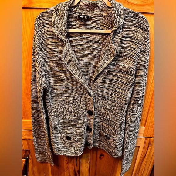 Apt 9 Knit Black & White Button Up Sweater Women’s Size Large #E16 - Picture 1 of 12